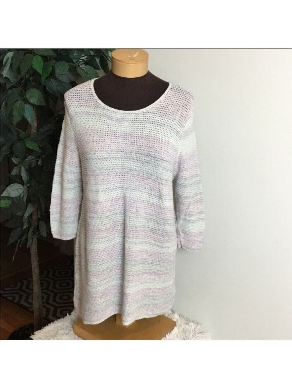 J Jill sweater Womans large heavier weight multi color 3/4 sleeve crew n…